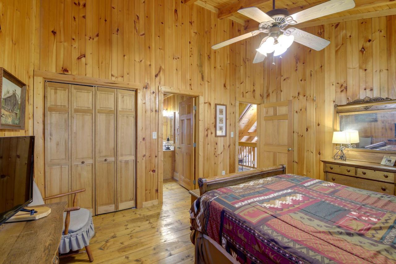 Smoky Mountains Cabin With Hot Tub, Deck And Views! Сев'єрвілл Екстер'єр фото